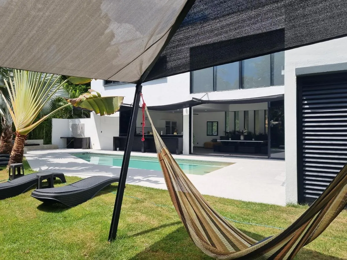 Celebre Villa Venus Playacar - 24 Pax Playa del Carmen