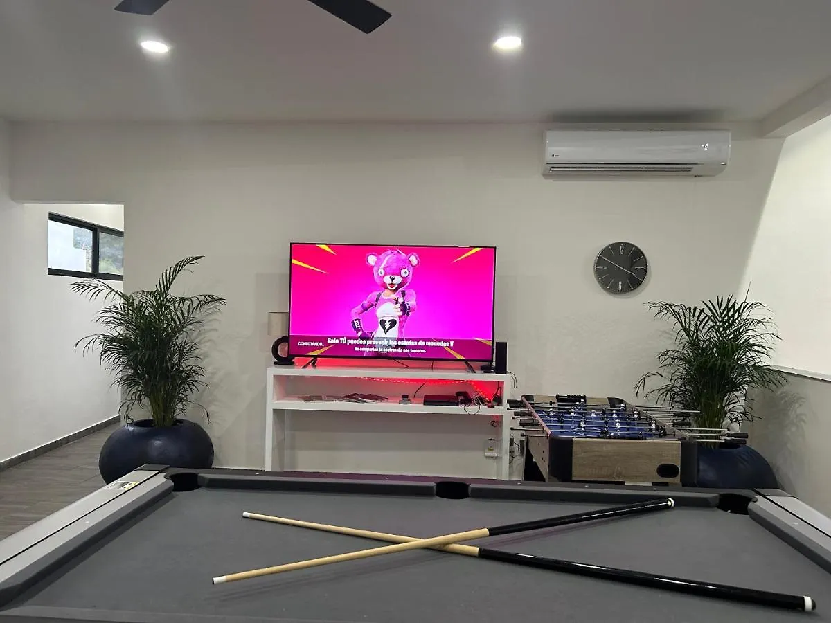 Celebre Villa Venus Playacar - 24 Pax Playa del Carmen