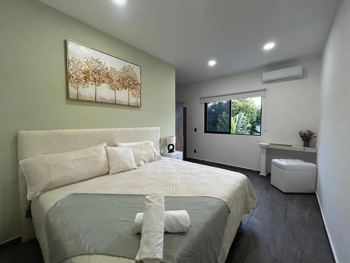 Celebre Villa Venus Playacar - 24 Pax Playa del Carmen