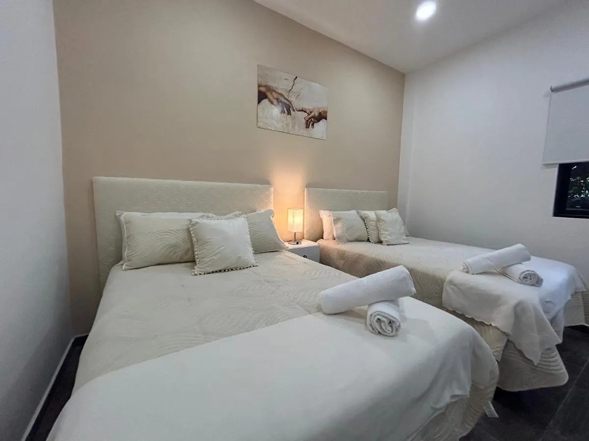 Celebre Villa Venus Playacar - 24 Pax Playa del Carmen